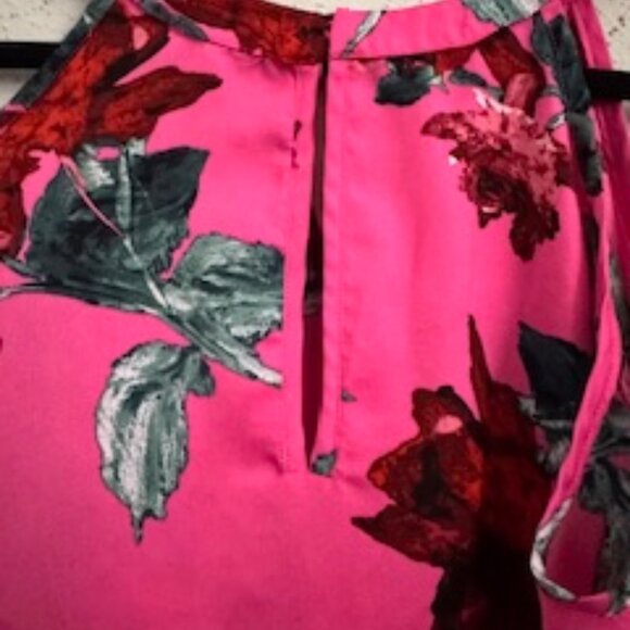 Top Tank Floral Rosado (Pink Floral Tank Top) - Picture 3 of 7